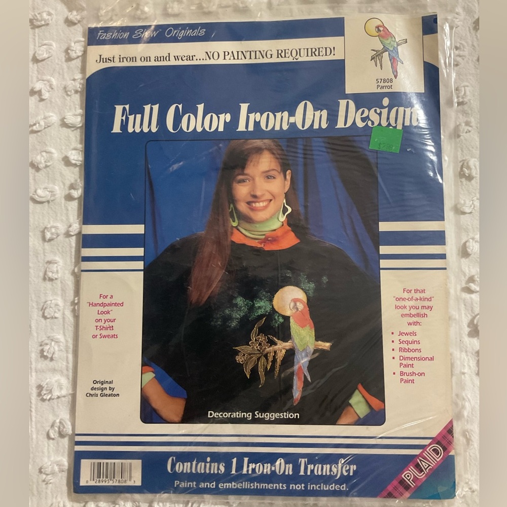 90s Vintage Full Color Parrot Iron On Appliqué Colorful Tropical DIY Arts Crafts